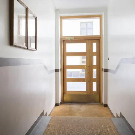 2ndhomes Gorgeous 2br By The Esplanade Park Helsinki