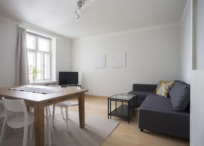 Lägenhet 2ndhomes Gorgeous 2br By The Esplanade Park Helsingfors
