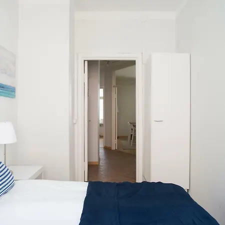 Apartman 2ndhomes Gorgeous 2br By The Esplanade Park *